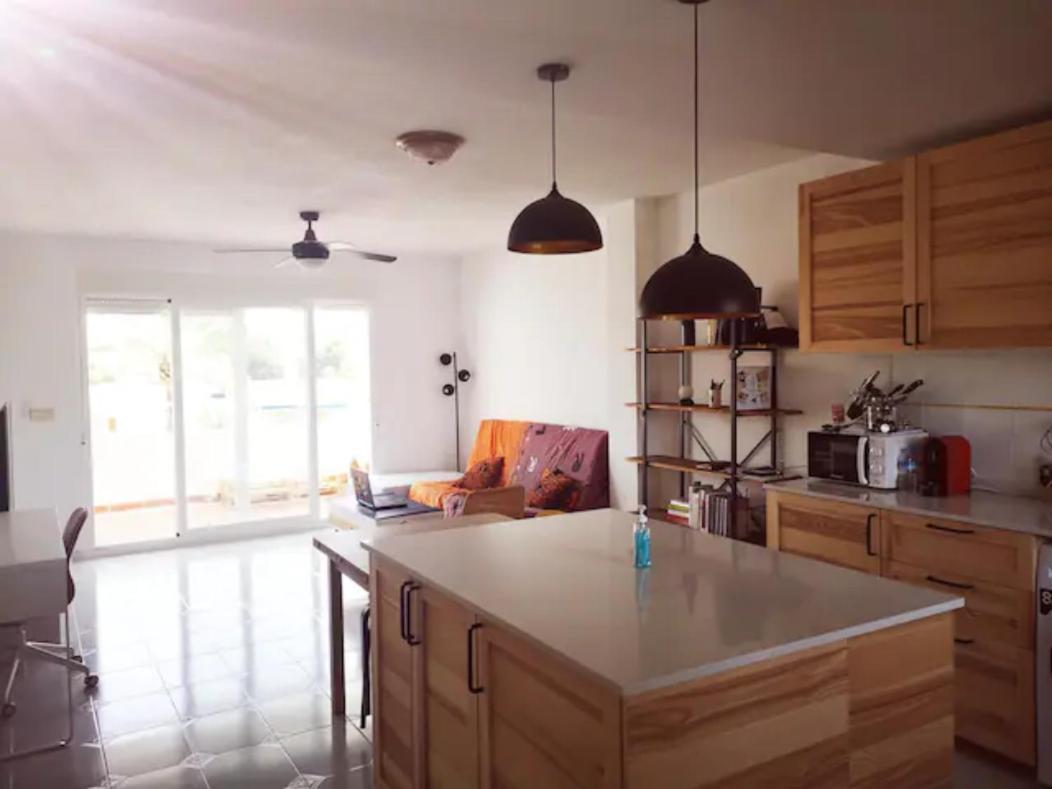 Casa En Urb. Con La Piscina Mas Grande De Javea. Экстерьер фото