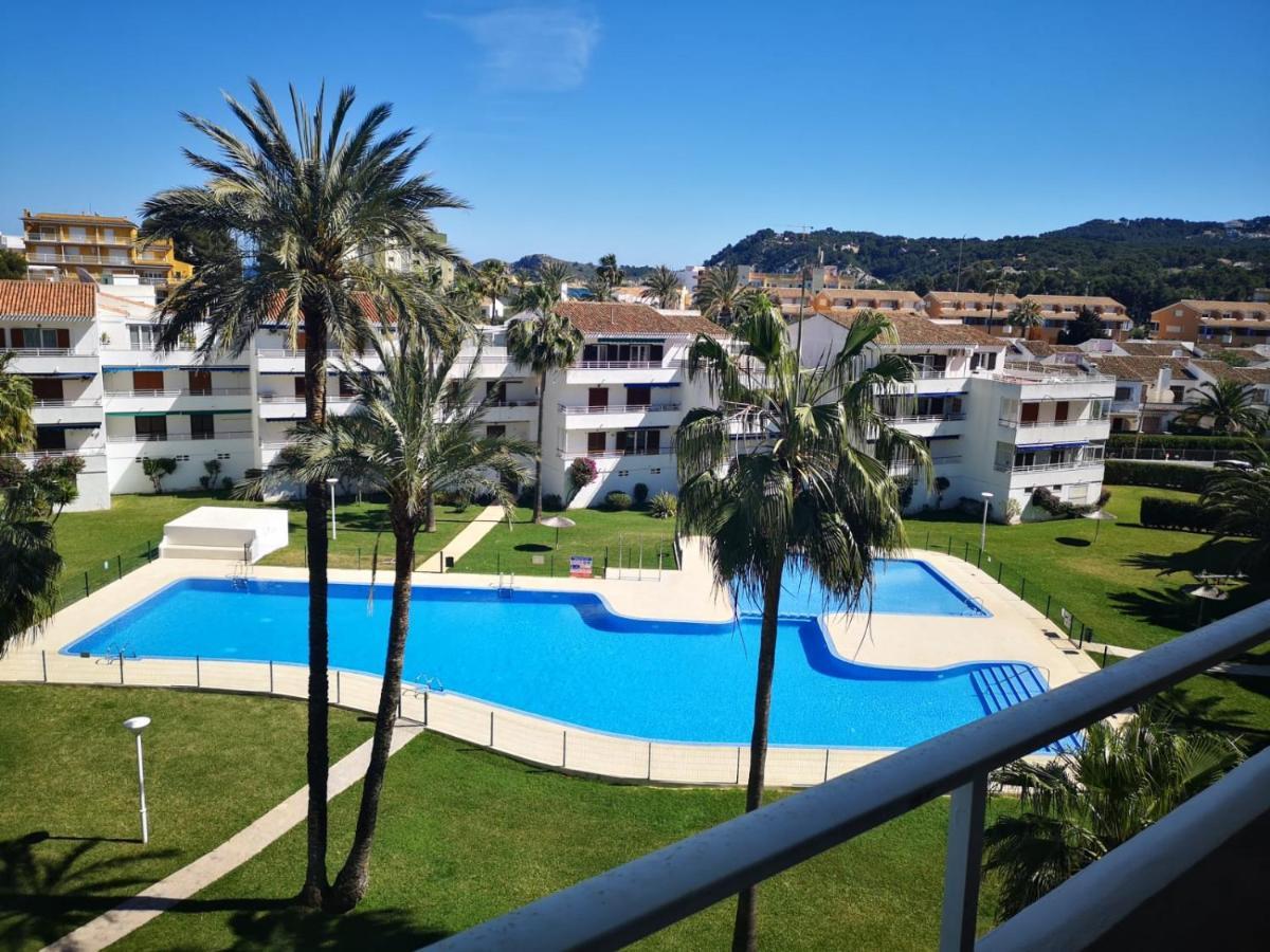 Casa En Urb. Con La Piscina Mas Grande De Javea. Экстерьер фото